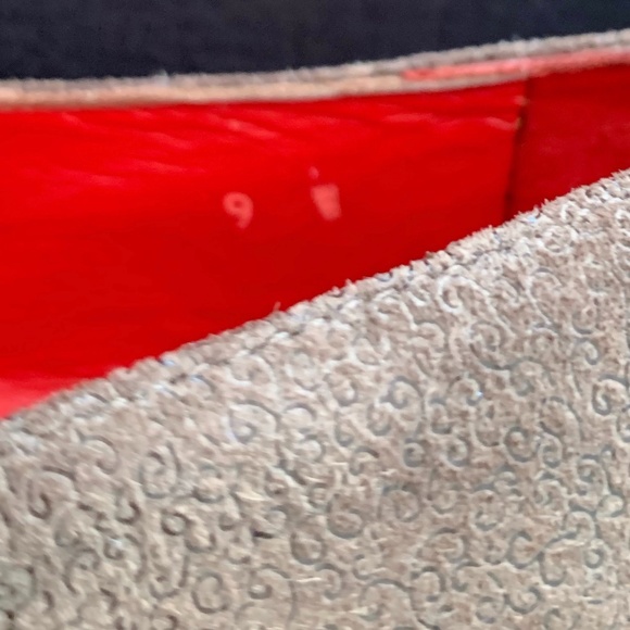 ☃️ AMALFI Italian made ELEGANT SUEDE 9 SEE SIZE. Like new - Picture 6 of 9
